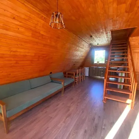 Skiatori 2 Hotel Kukes